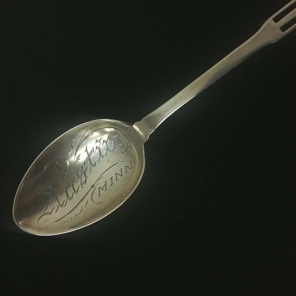 Vintage Austin Minnesota Sterling Silver Souvenir Spoon - Picture 3 of 11